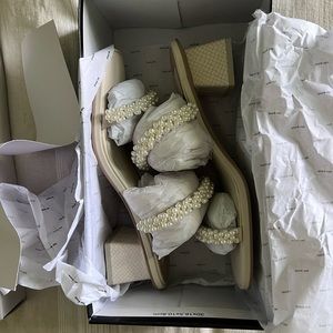 Dolce Vita River Pearl Heels